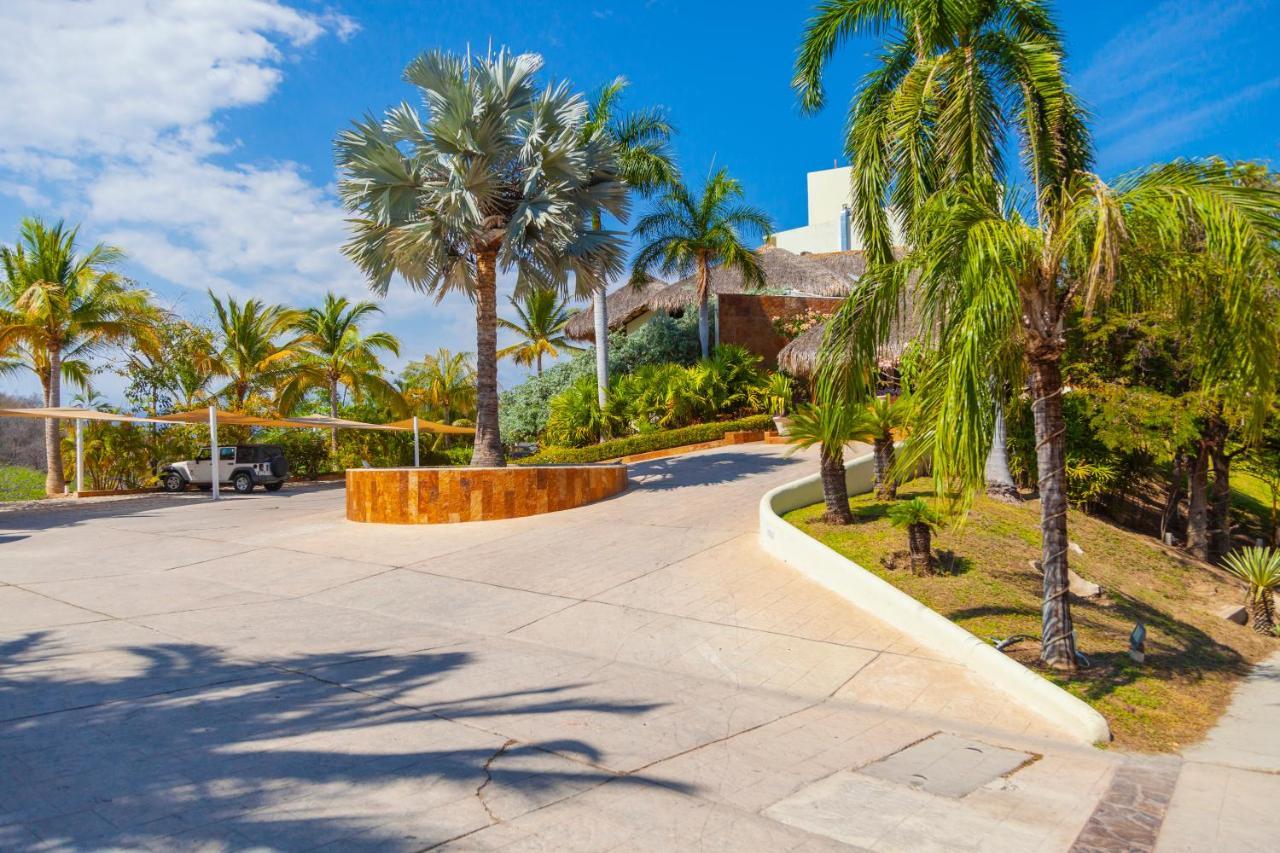 Princess Mayev Santa Cruz Huatulco
