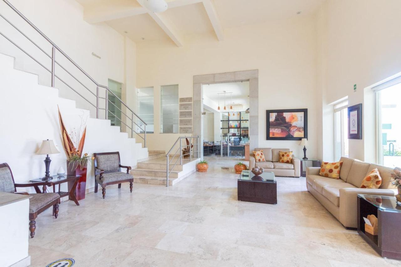 San Carlos 4*