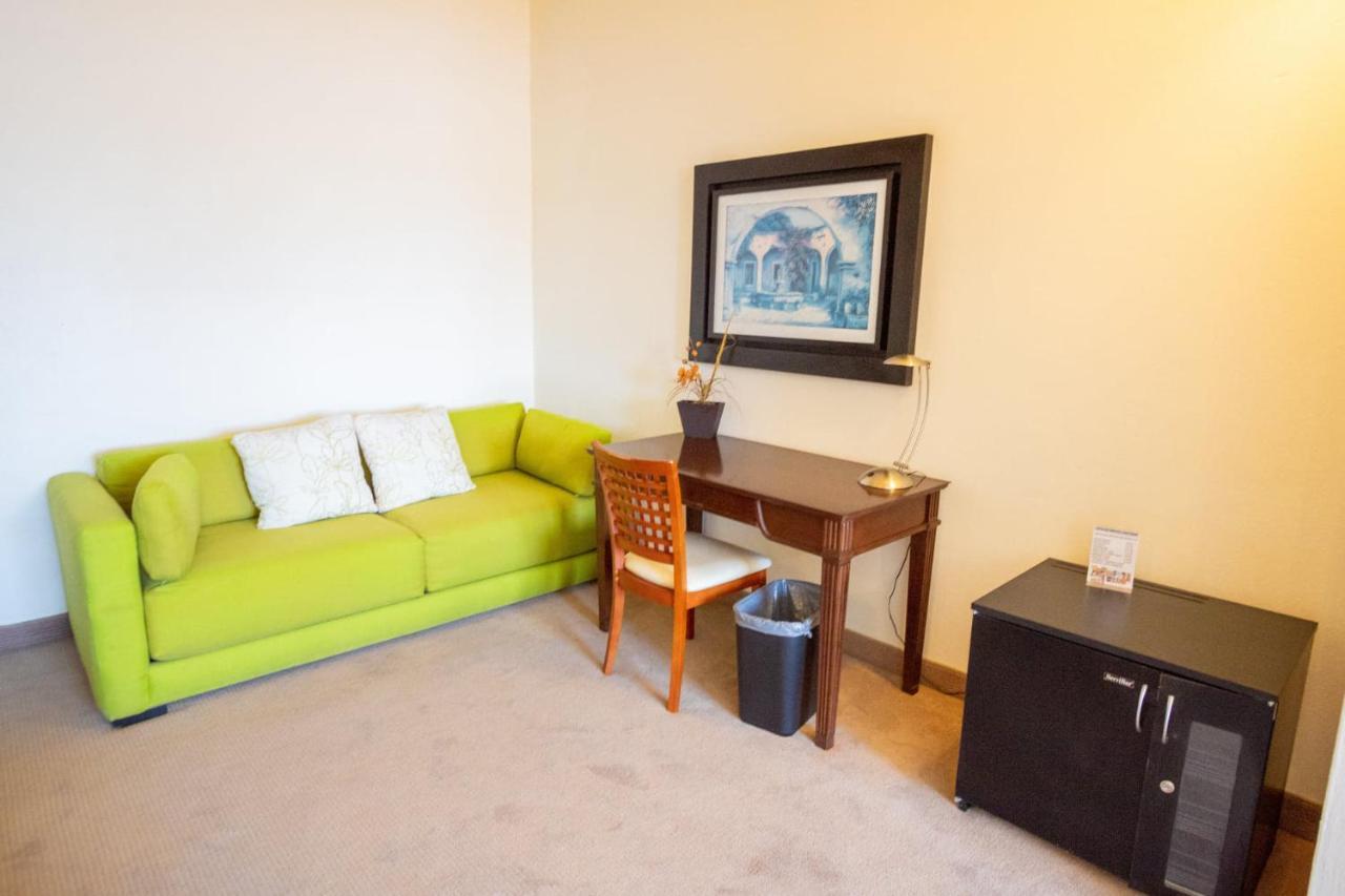 San Carlos Hotel 4*
