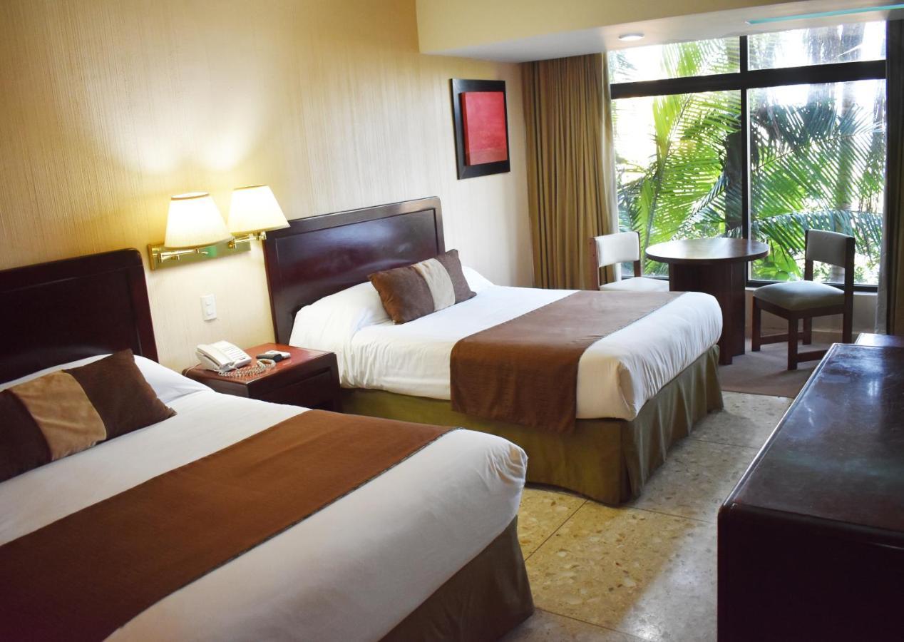 San Luis Lindavista Hotel 4*