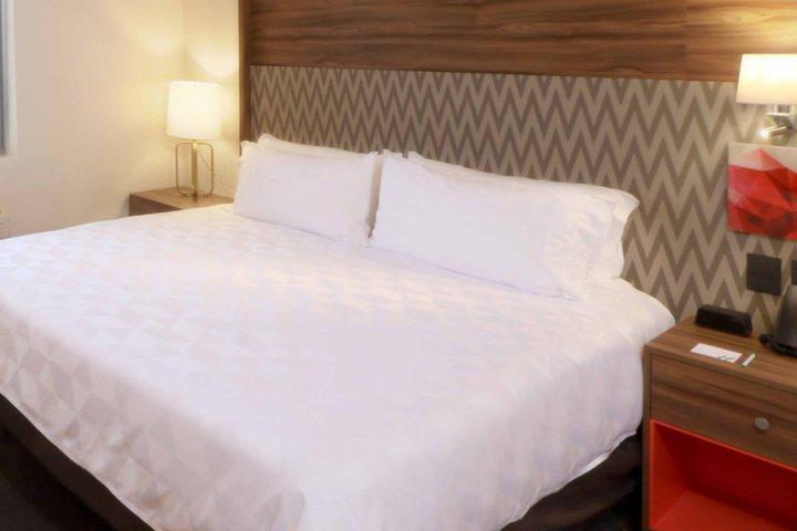 Hotel & - Monterrey Zona Airport By Ihg 5*