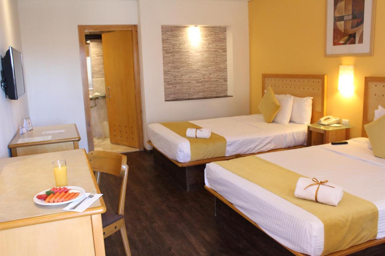 Hotel Colonial