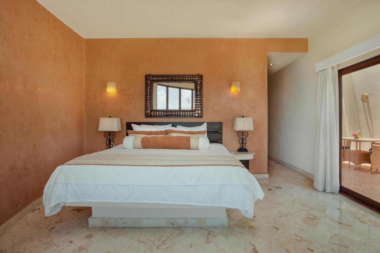 Porto Playa And Club Hotel