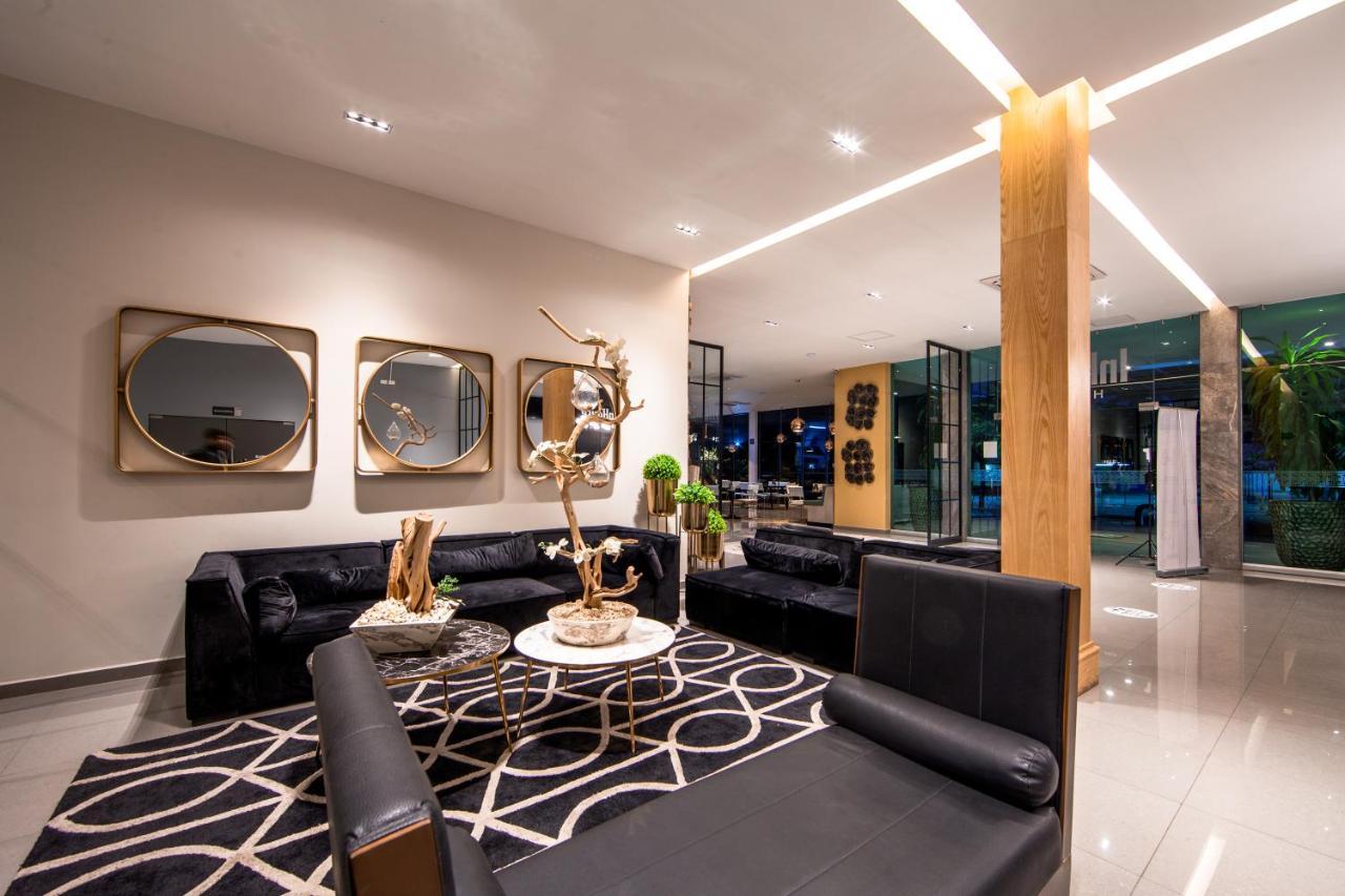 Inhouse Hotel