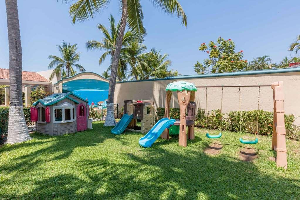 Real Ixtapa Hotel 4*