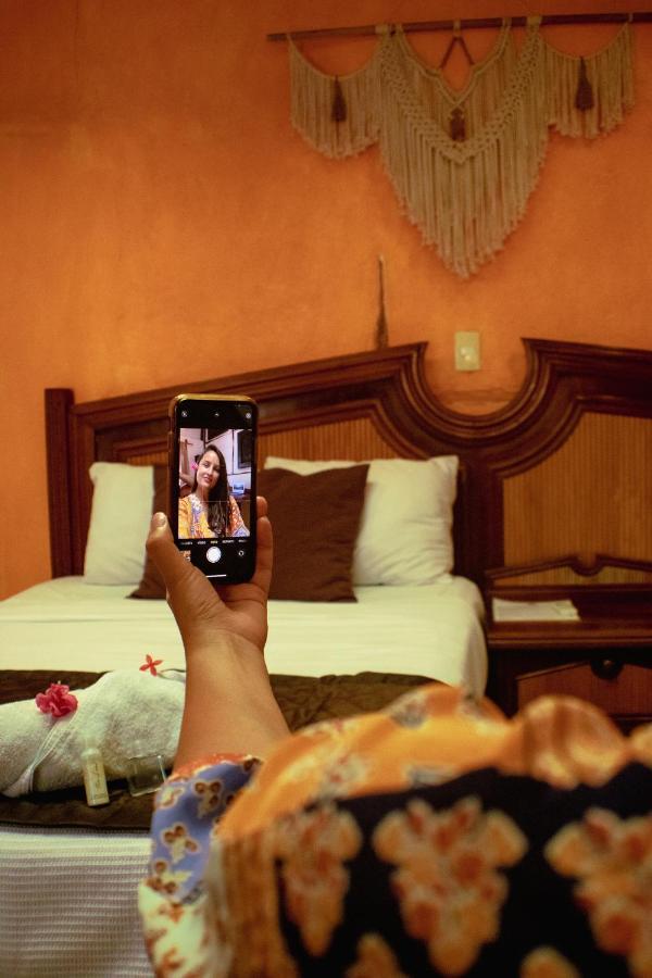 Hostel Golden Paradise