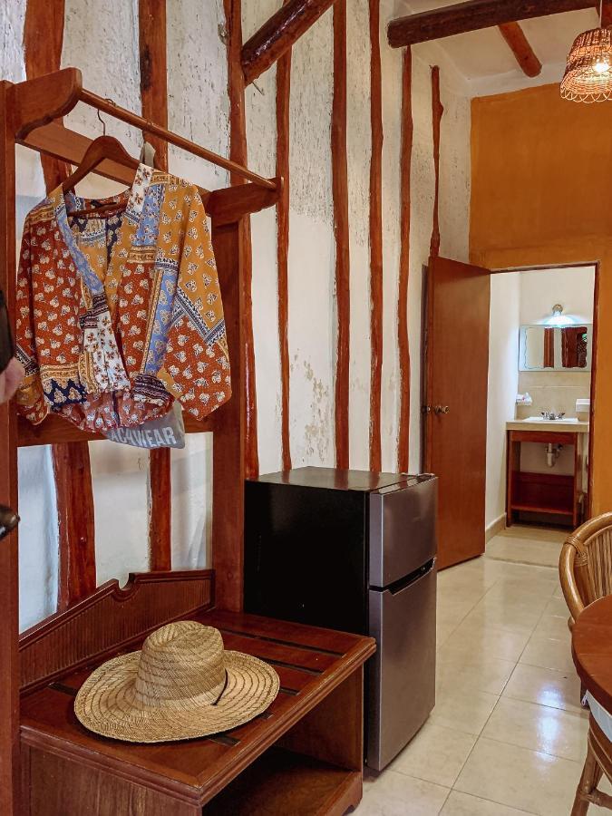 Hostel Golden Paradise