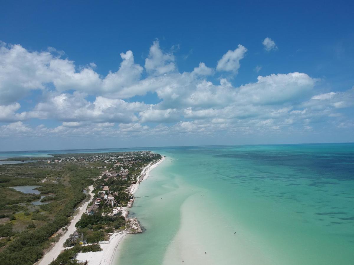 Golden Paradise * Isla Holbox