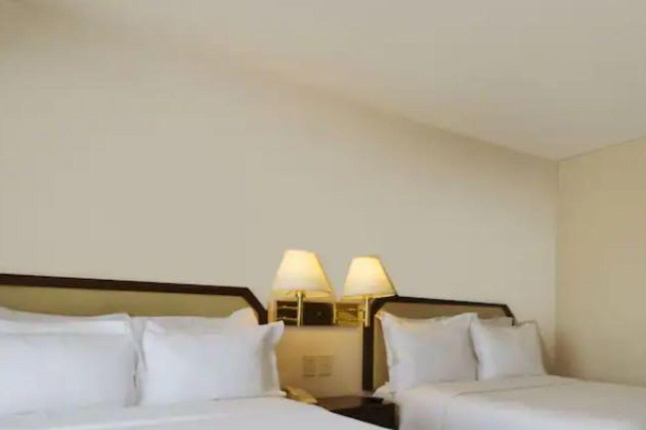 Hotel Fiesta