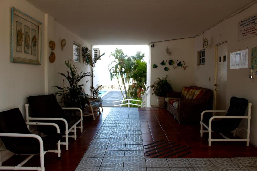 Y Corita Hotel 2*