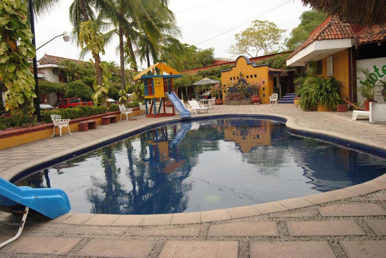 Plaza 4* Tecoman