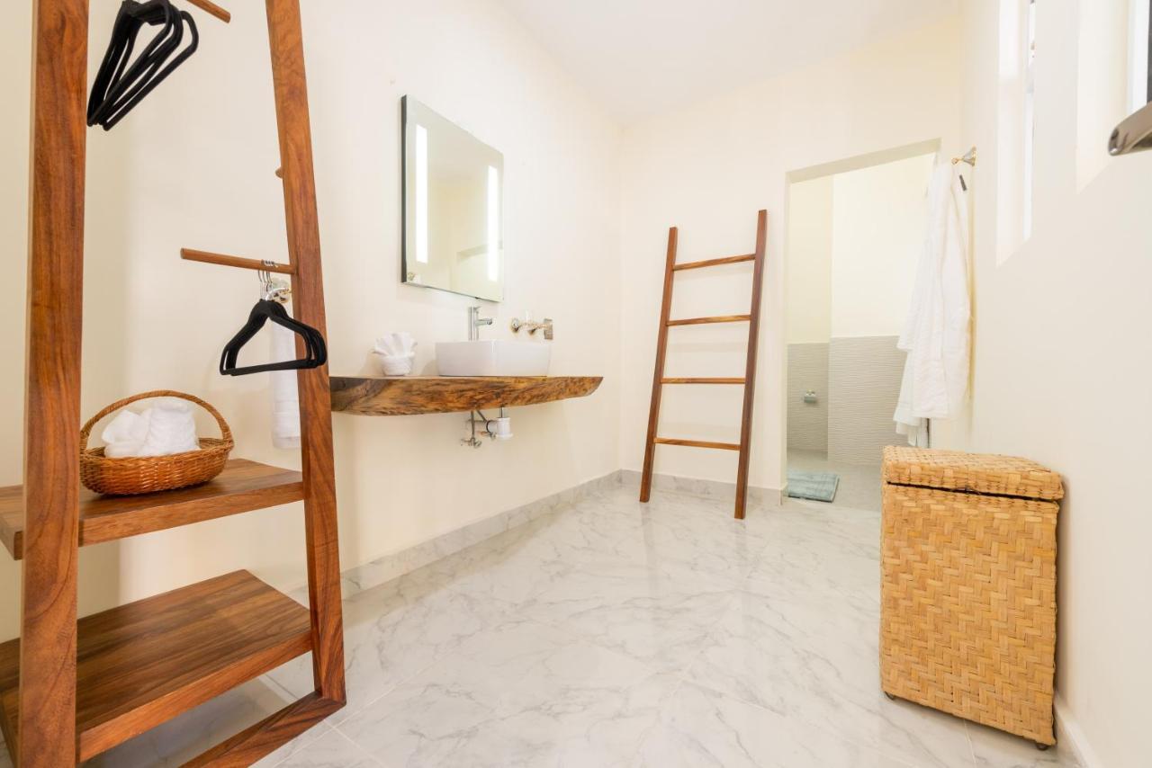 Aparthotel La Casa Blanca