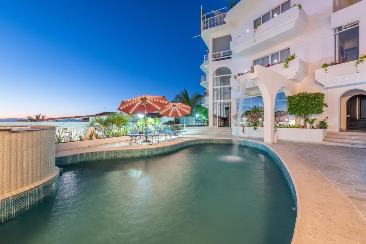 La Casa Blanca Aparthotel