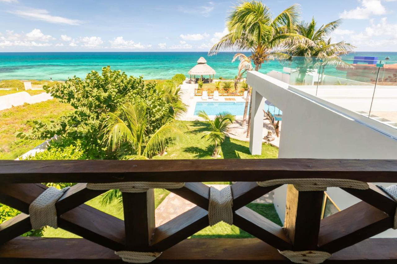 Casa Seven Ocean Front With Private C Hef Included