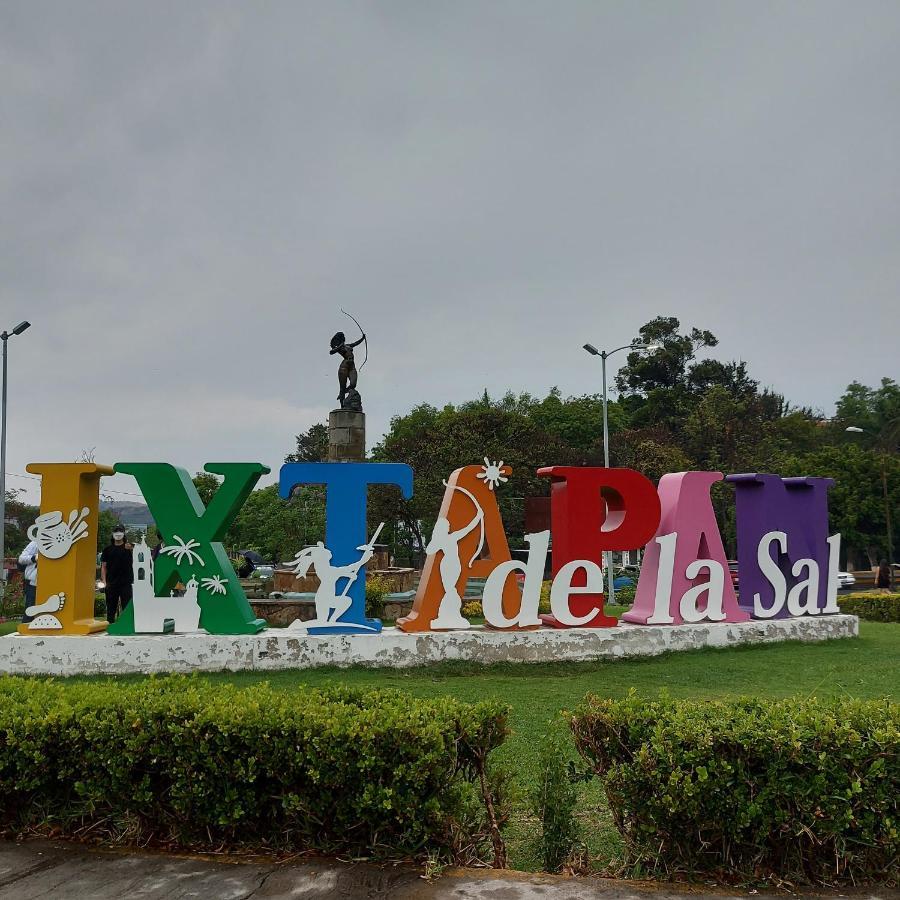 Victoria Y 2* Ixtapan de la Sal