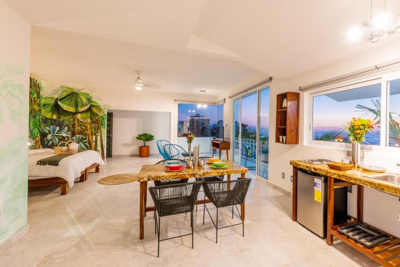 La Casa Blanca Aparthotel Puerto Vallarta