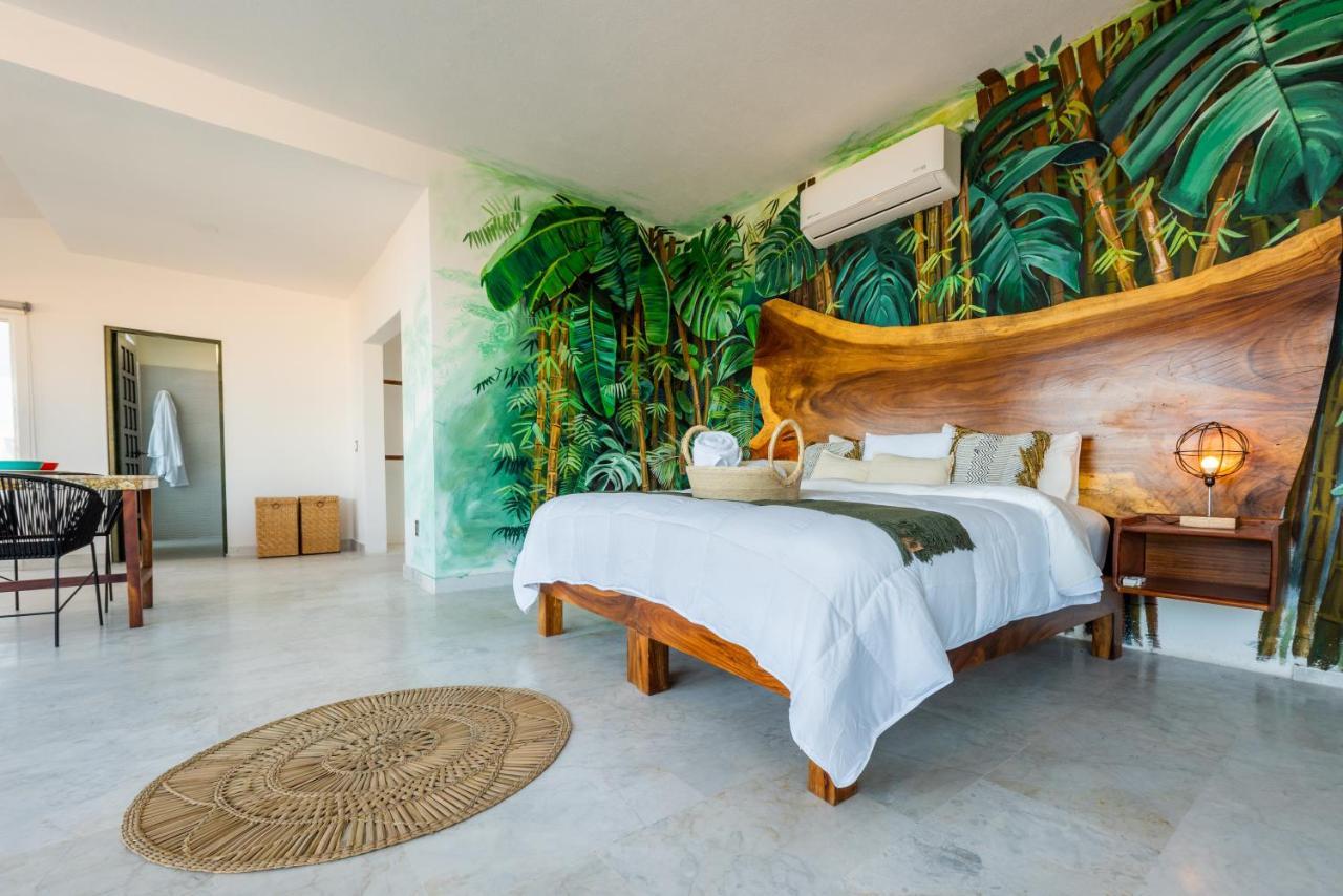 La Casa Blanca Puerto Vallarta