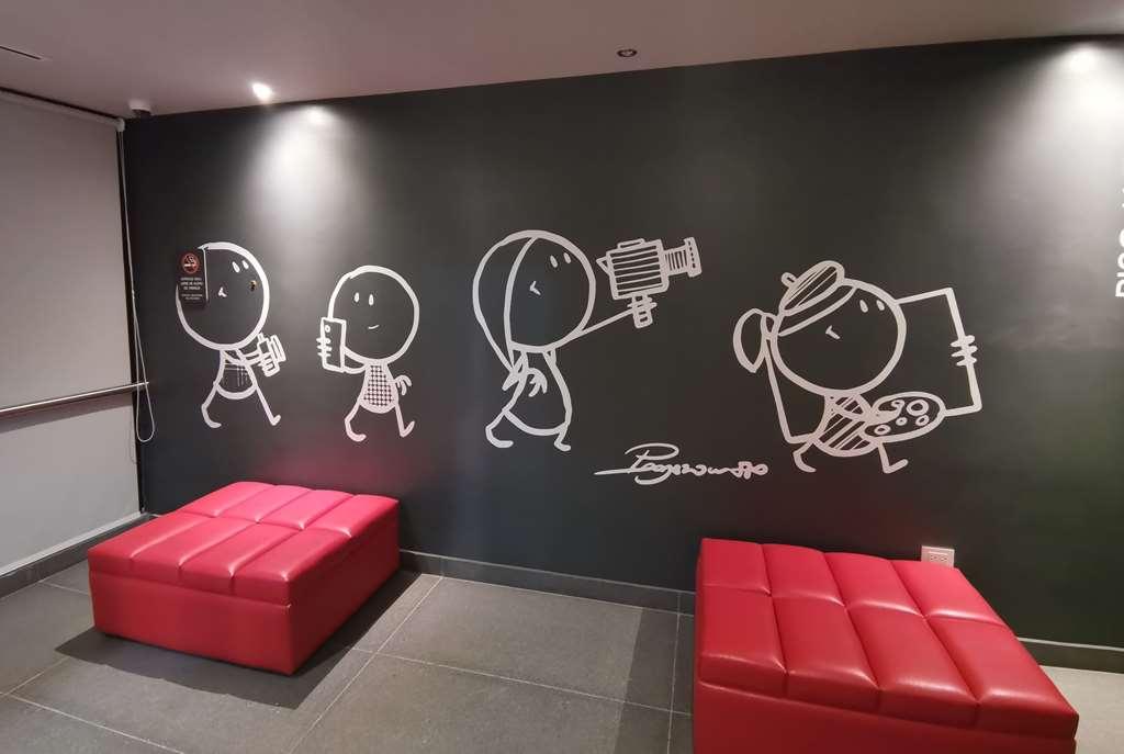 Ramada Encore By Wyndham Monterrey Zona Aeropuerto 4*