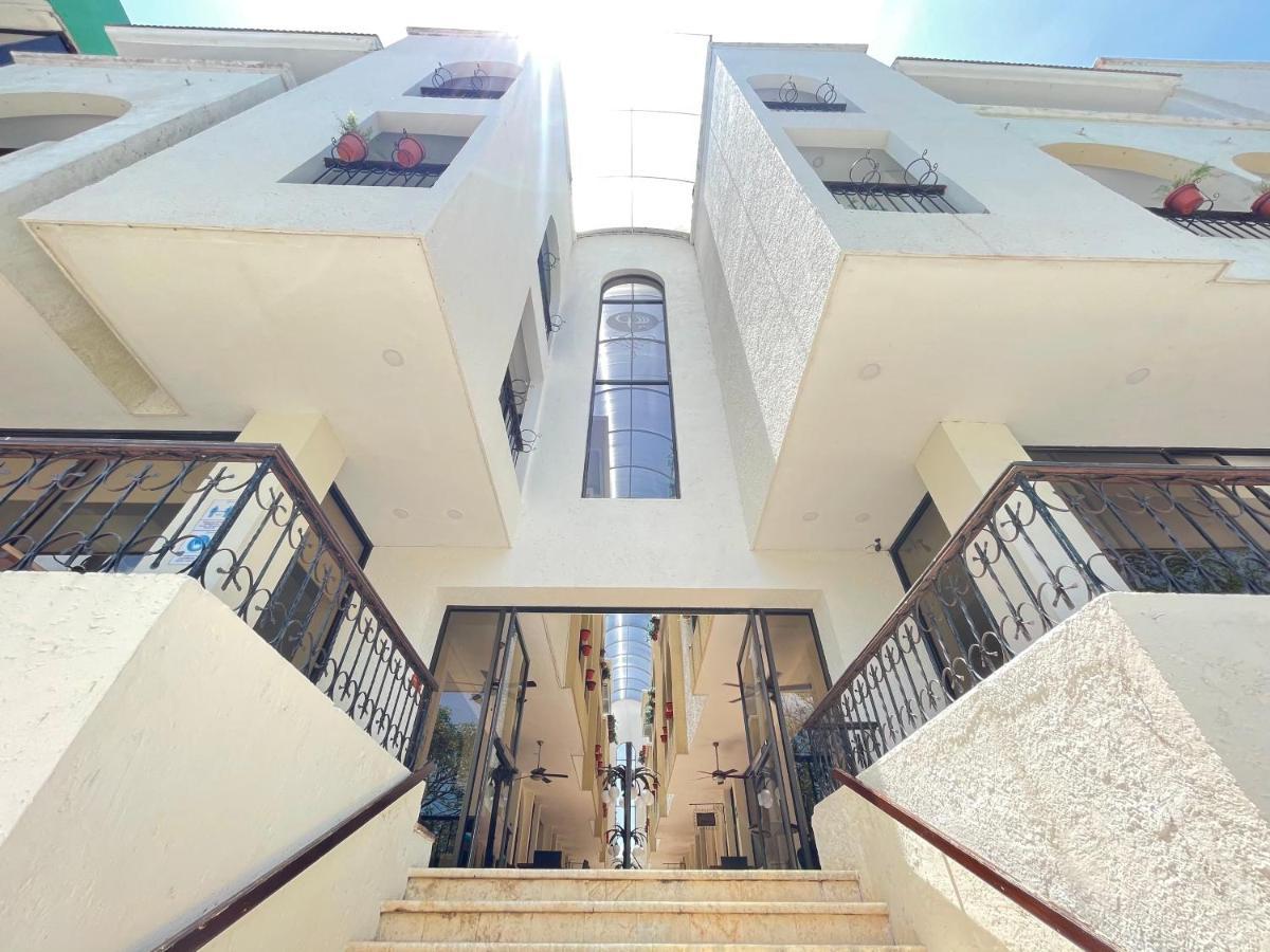 Del Paseo Hotel 4*