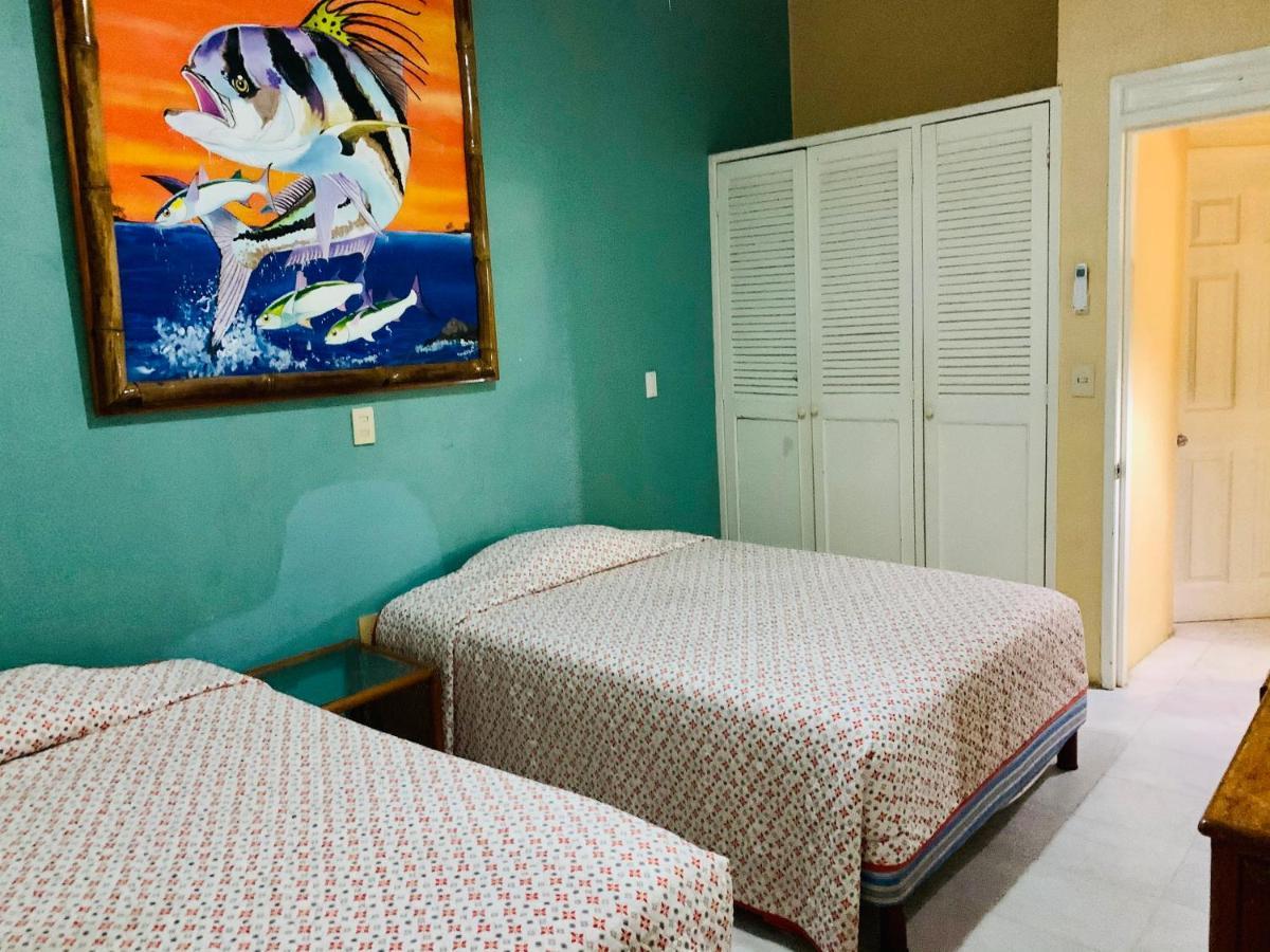 Hotel 5p 4a 1m Dentro Del A Un Lado Del Krystal Con Playa Wifi (adults Only)