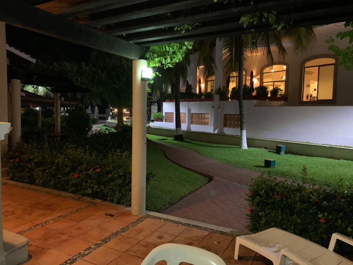 5p 4a 1m Dentro Del A Un Lado Del Krystal Con Playa Wifi (adults Only) Hotel