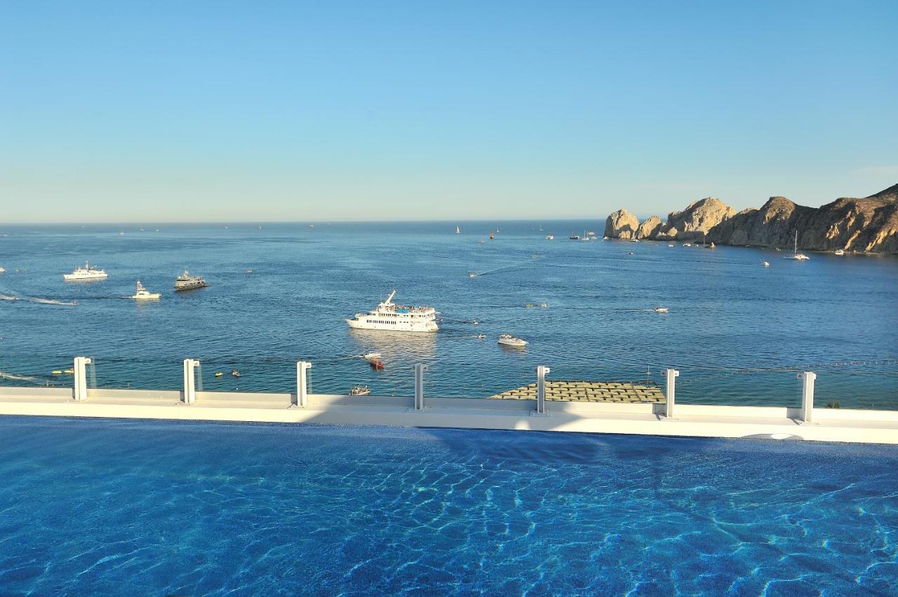 Resort Cabo And