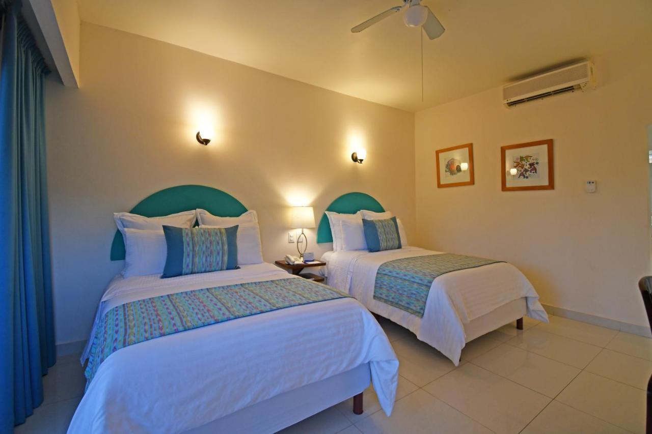 The Westmarine Waterfront 4* La Paz