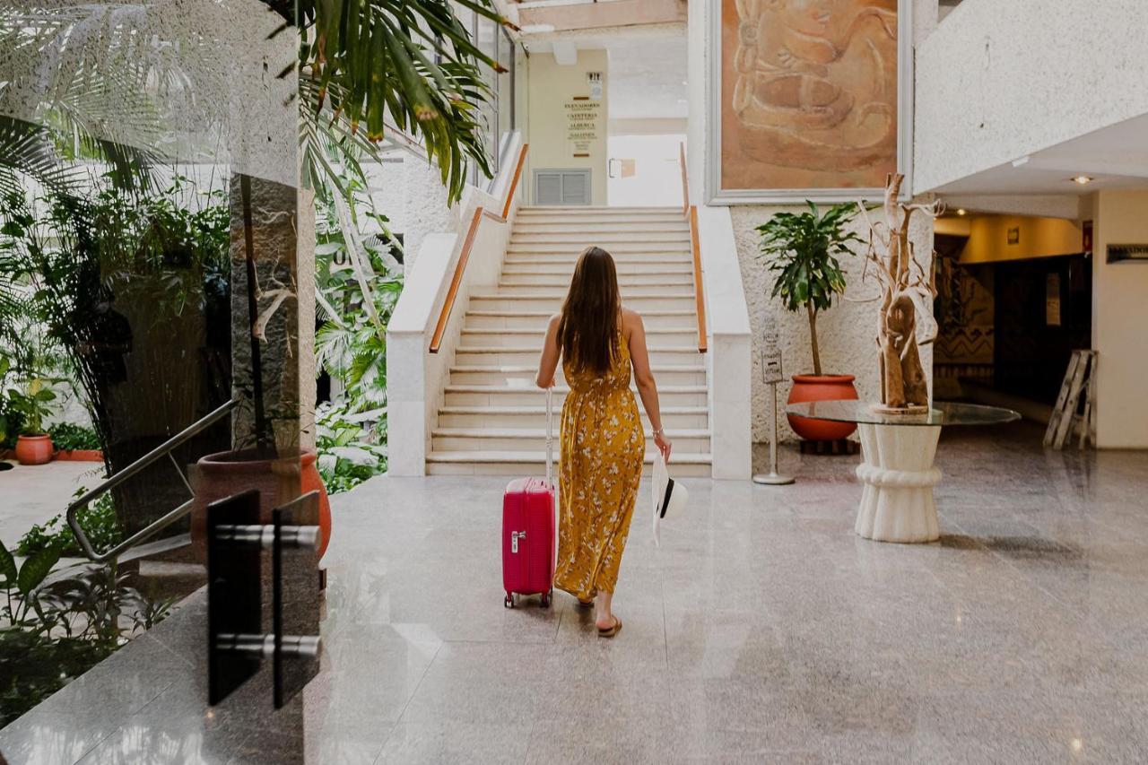 Hotel Aluxes Merida
