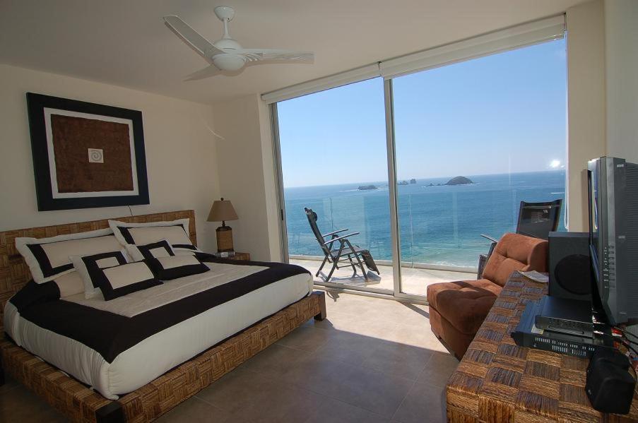 Beachfront Ph Amara Ixtapa Apartment *