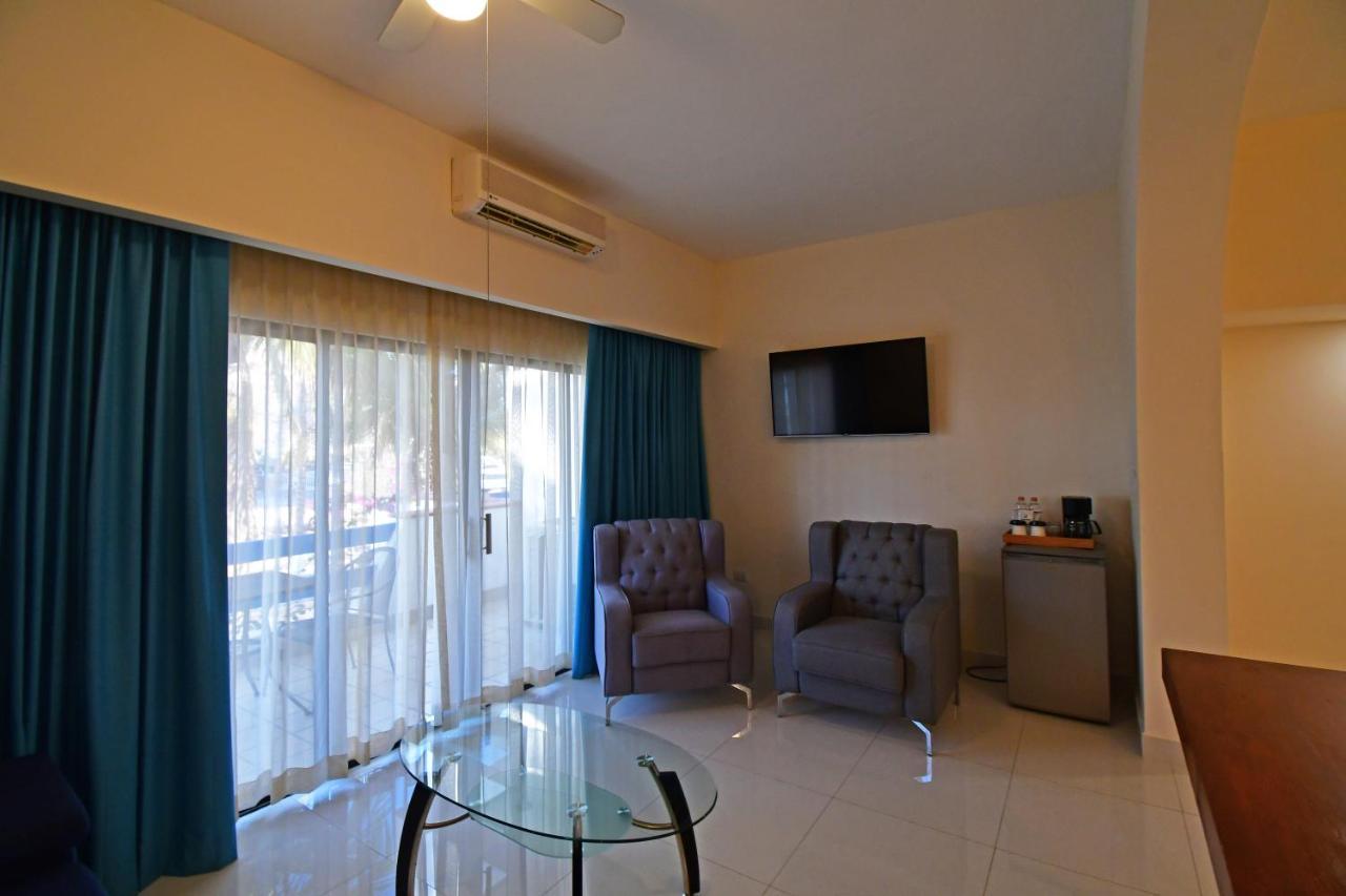 Hotel The Westmarine Waterfront 4*