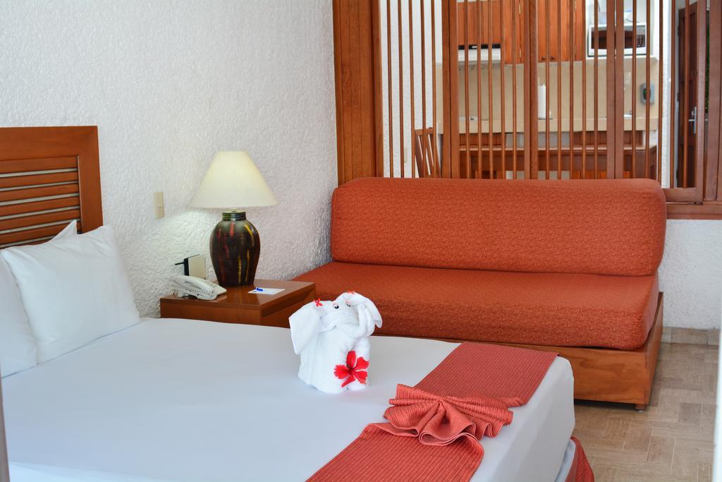 Hotel Pacifica Ixtapa