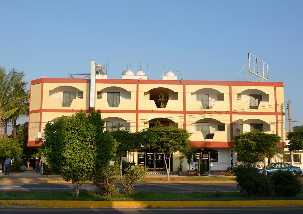 Fuentes Hotel 3*