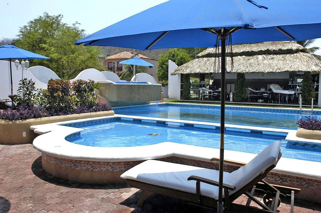Canadian Huatulco 4*