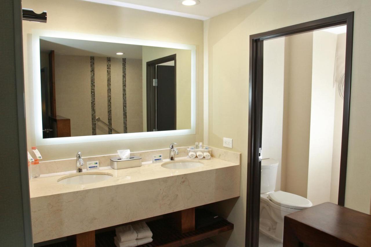 Express & By Ihg 4* Mexicali