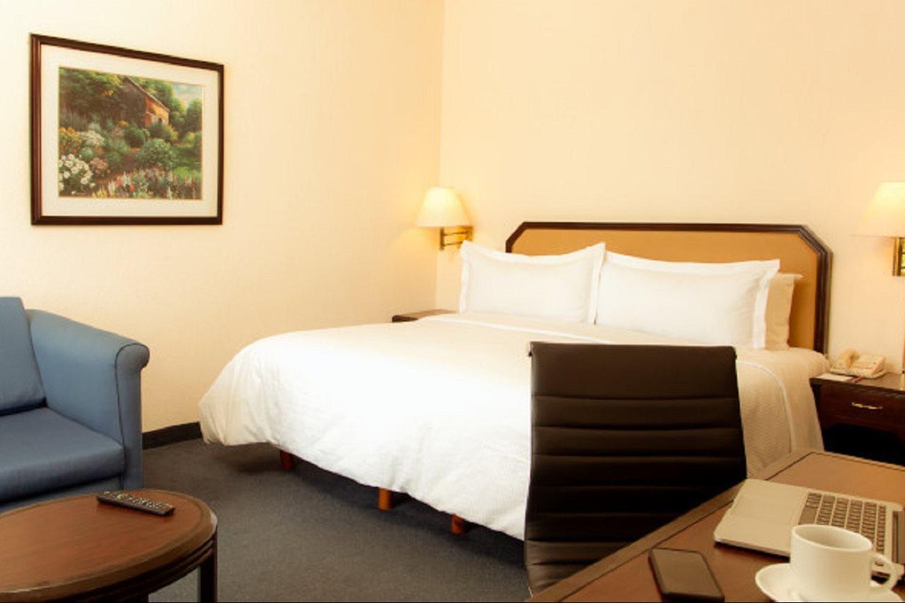 Fiesta Hotel