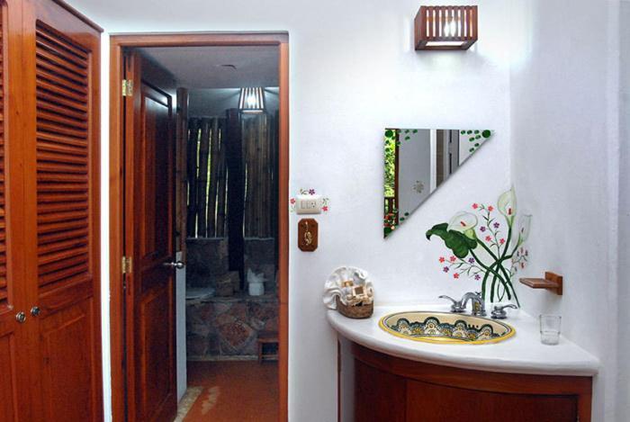 Gaia Paraiso Hotel 2*