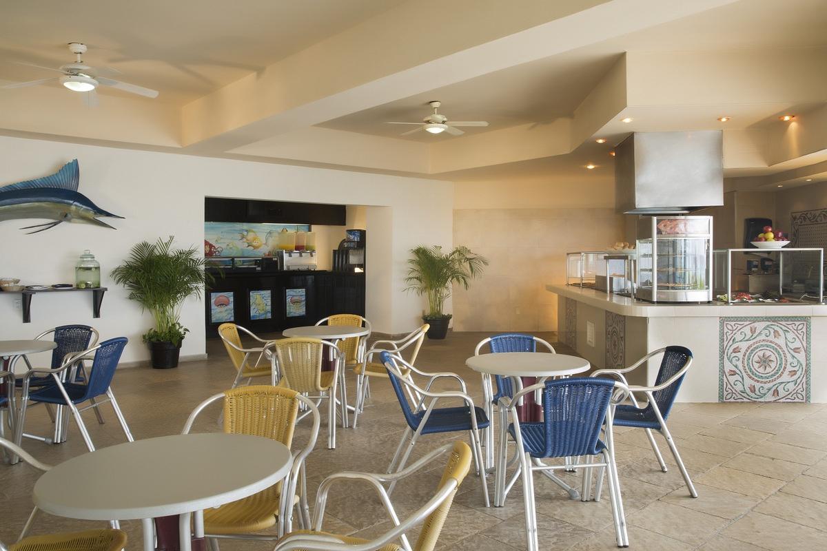 Golden Parnassus & (adults Only) Cancun