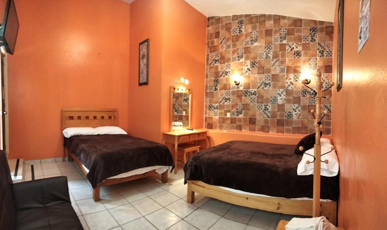 Casa Del Arbol Bernal