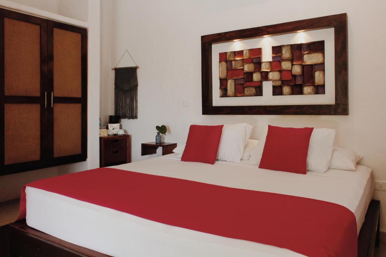 El Hotelito 3*