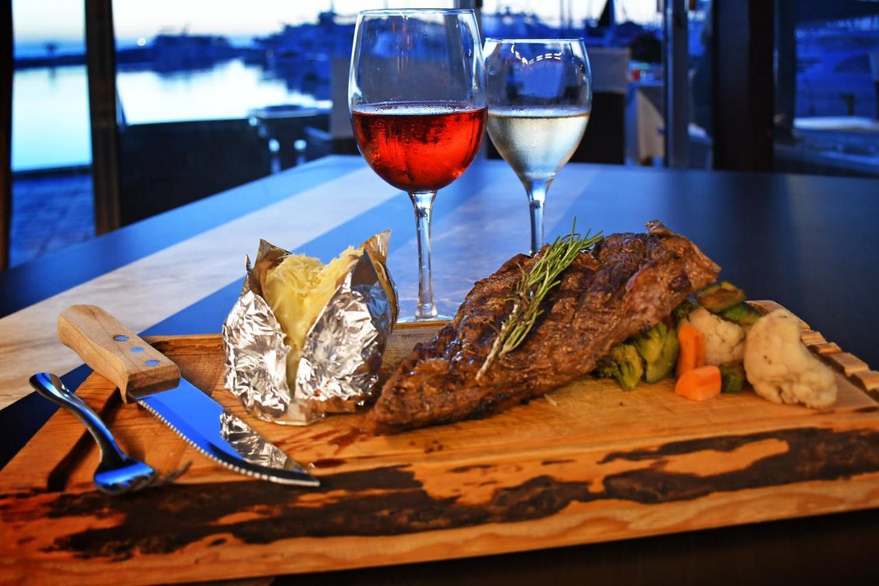The Westmarine Waterfront Hotel 4*
