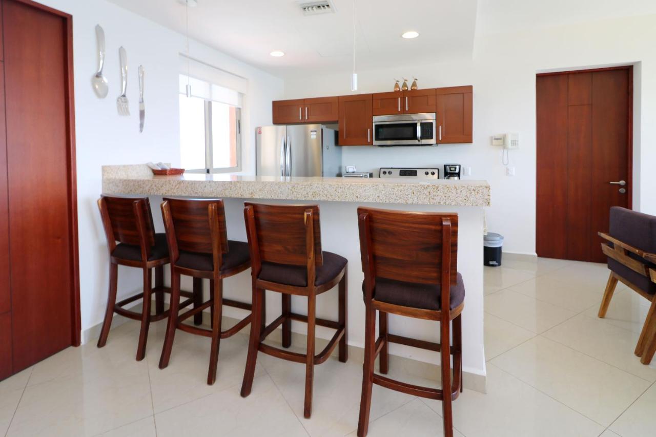Gavias Grand Apt. 1415 Apartment