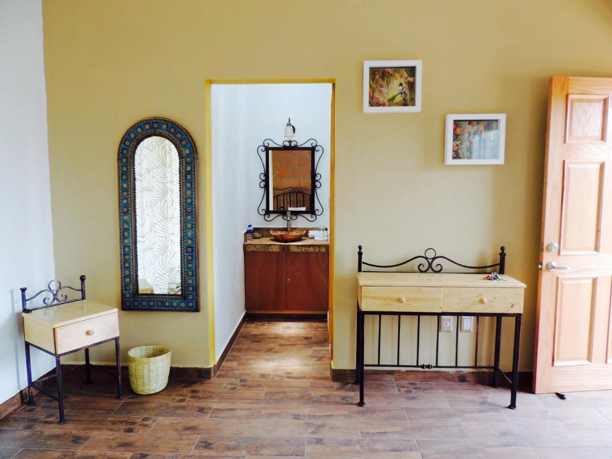 Hotel Boutique Jardin De Flores *