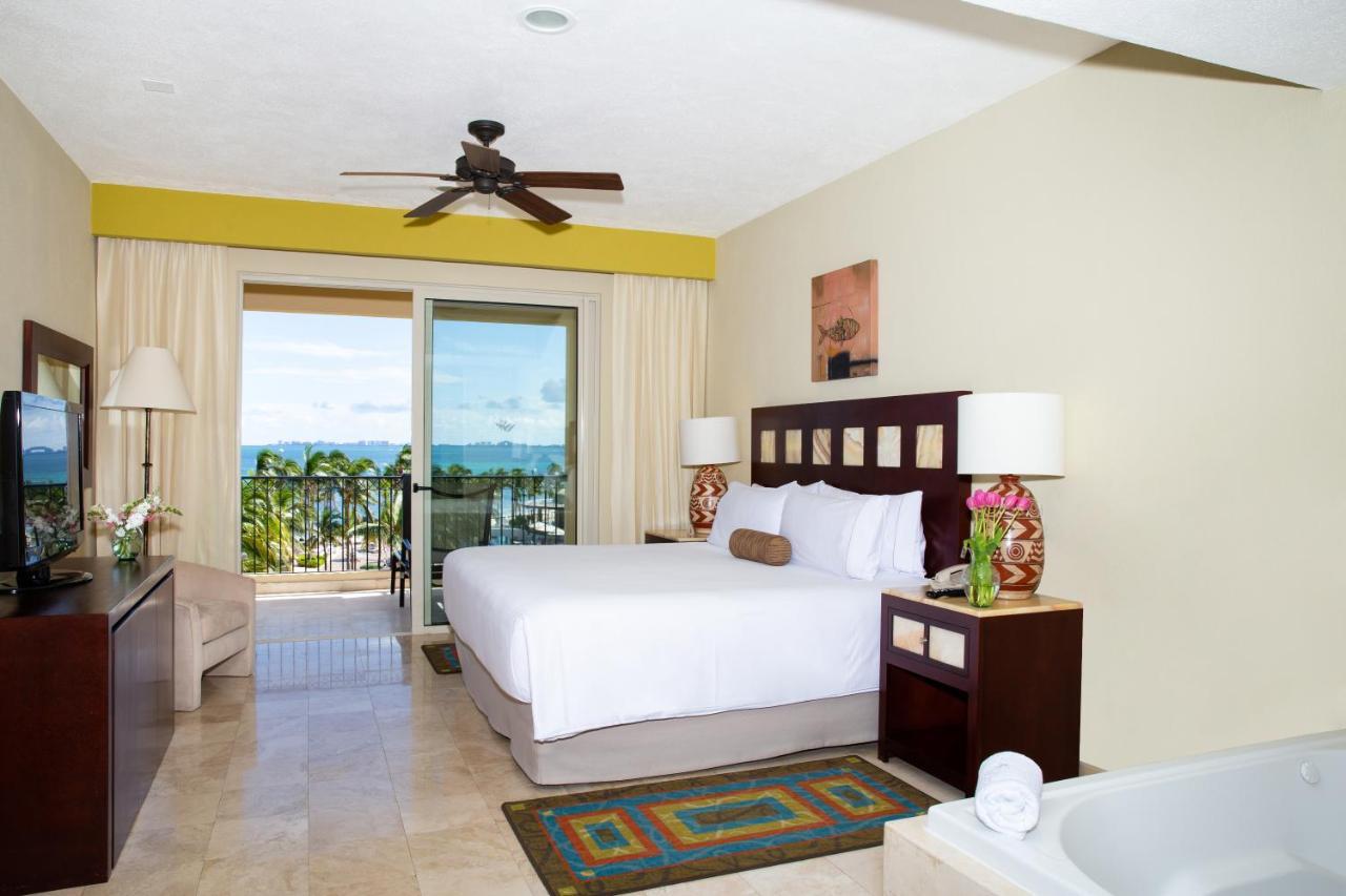 Resort Del Palmar And Cancun