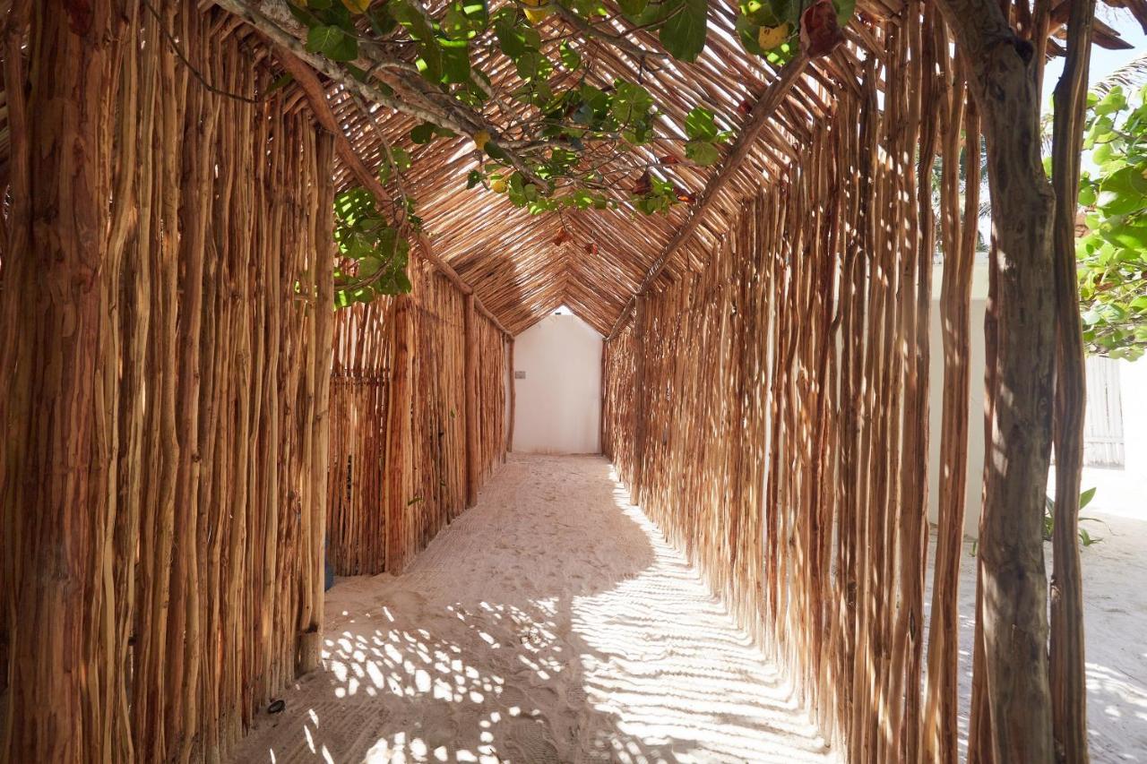 Roc Luxe Tulum