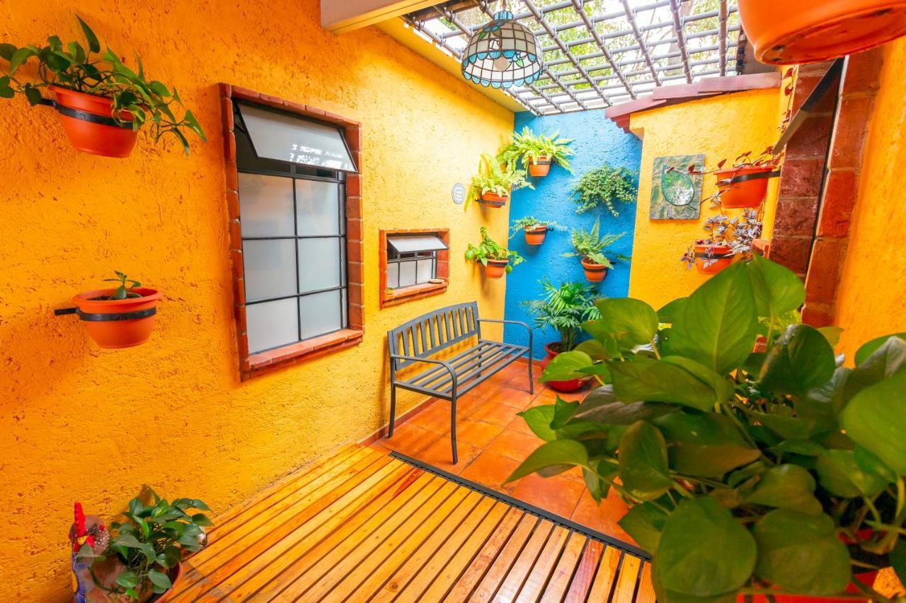Mex Suites Casa Azul Bed & Breakfast Mexico City