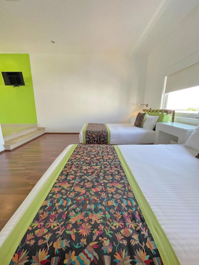 Seven Crown Express & By Kavia 3* Cabo San Lucas