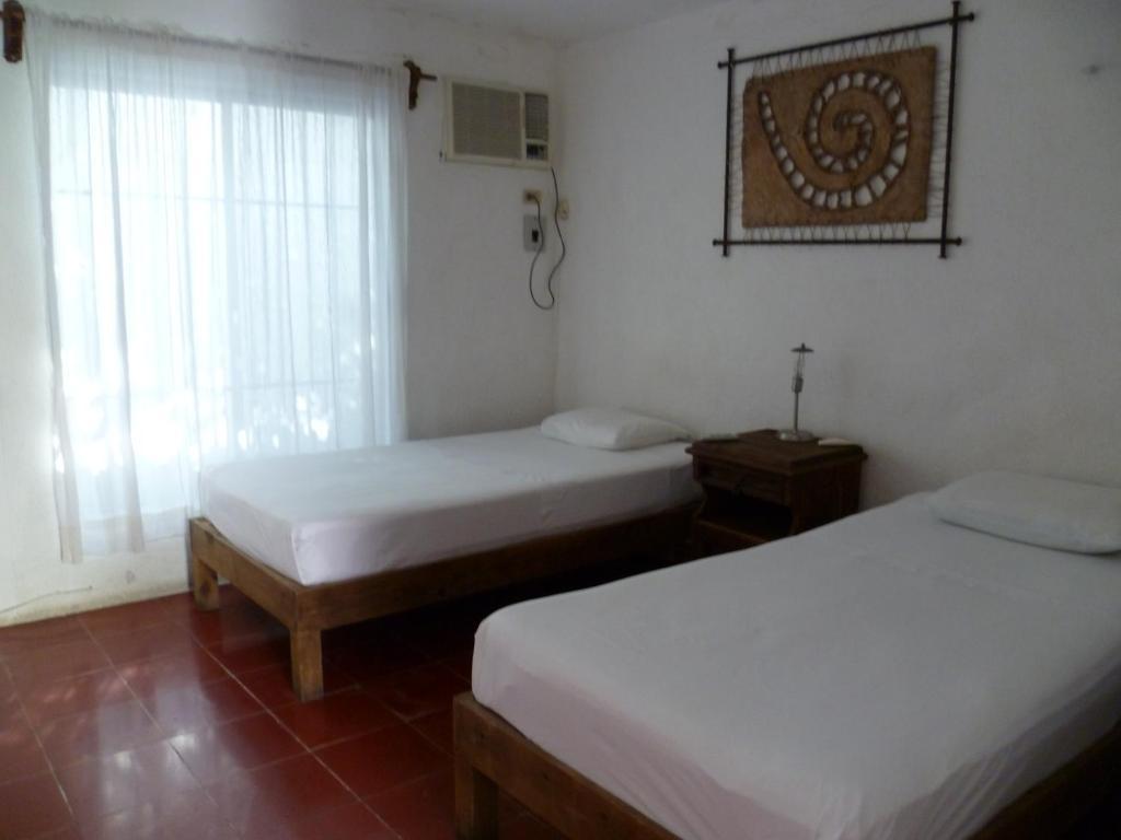 Hostel Hostal Haina *