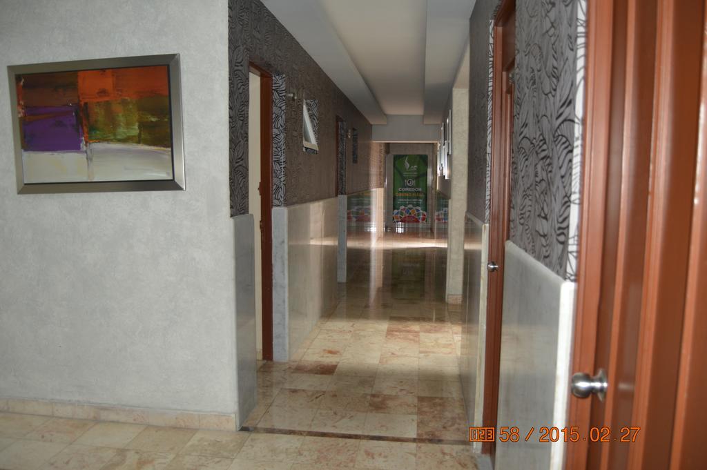 Hotel Impala -atras Del Ado Veracruz