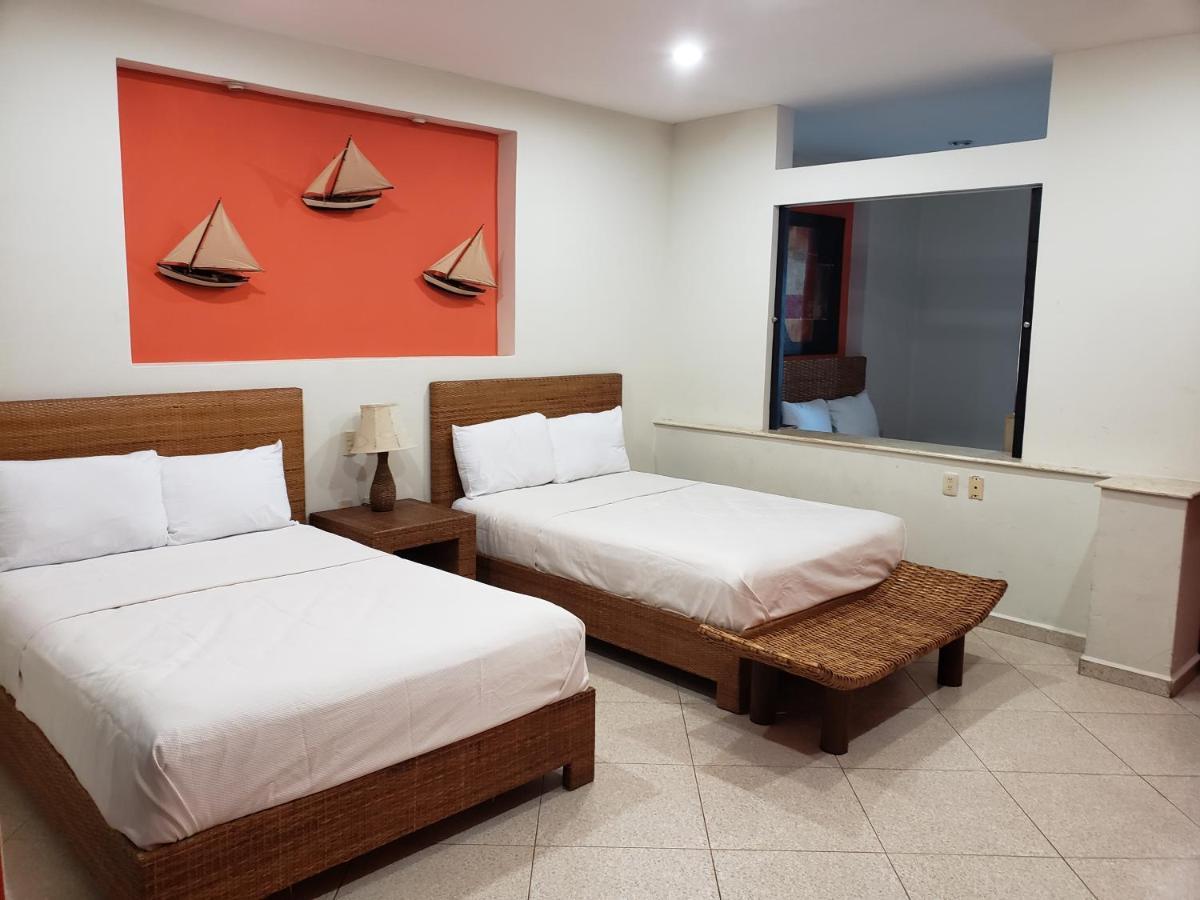 Hotel Carasol Y Privadas