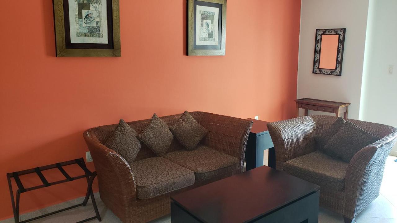 Hotel Carasol Y Privadas